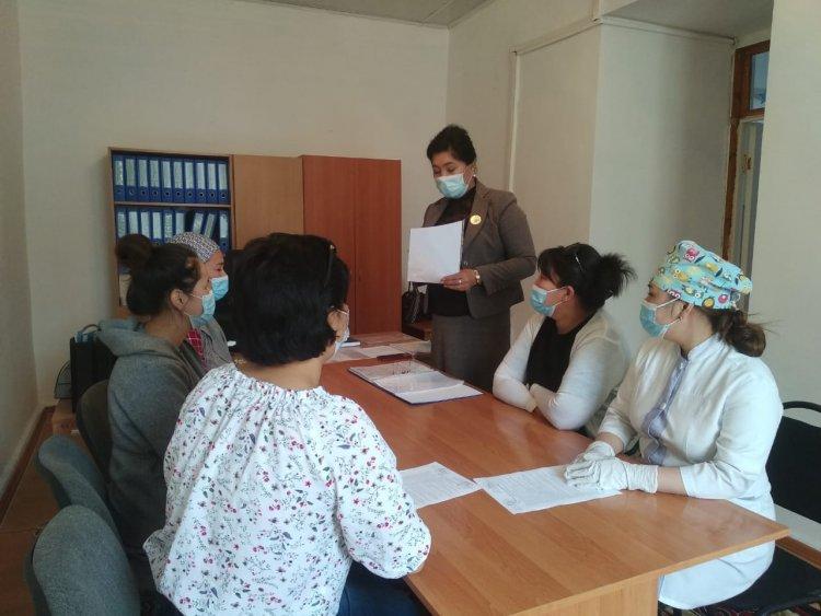 Басшылық құрам және мемлекеттік сатып алуды жүзеге асыратын қызметкерлерге сыбайлас жемқорлыққа қарсы шектеулер қабылдау