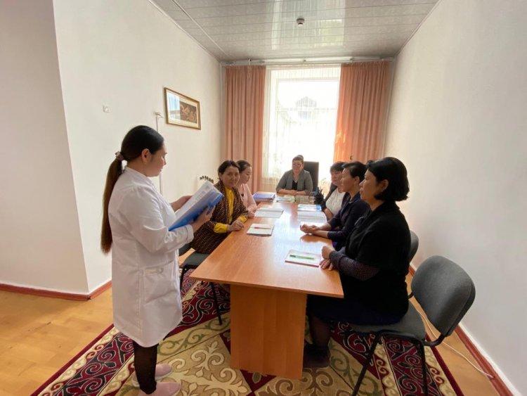 Нормативтік құқықтық актілеріне және ұйымдастырушылық басқарушылық қызметіне байланысты сыбайлас жемқорлық тәуекелдеріне ішкі талдау жүргізу