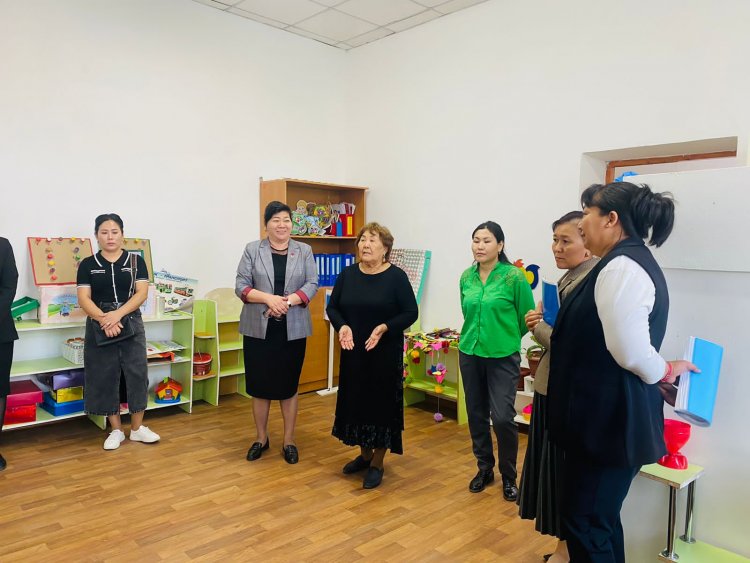 "Қуаныш"бөбекжай-бақшасында ұйымдастырырылған  "БАЛА ҚАУІПСІЗДІГІ-ҚОҒАМ КЕЛЕШЕГІ" тақырыбында өткізілген жалпы ата -аналар жиналысы өткізіліп, ата-аналарға жадынамалар таратылды